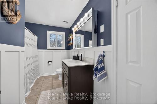 50 Laurier Boulevard, Tiny, ON -  Photo Showing Other Room