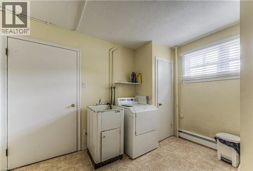 218 Margaret Avenue, Kitchener, ON - Indoor Photo Showing Laundry Room