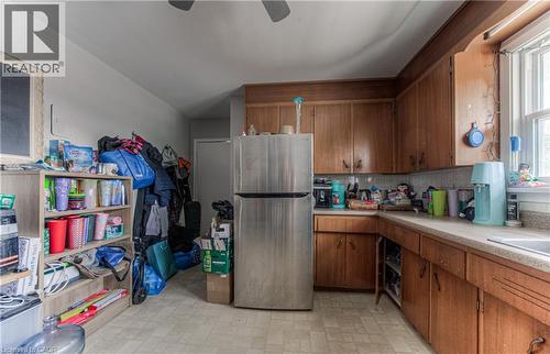 218 Margaret Avenue, Kitchener, ON - Indoor Photo Showing Kitchen