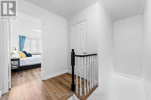 4401 Vallence Drive, Burlington, ON - Indoor