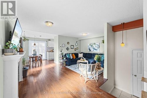 4401 Vallence Drive, Burlington, ON - Indoor