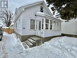 162 Brock Street E  Thunder Bay, ON P7E 4H2