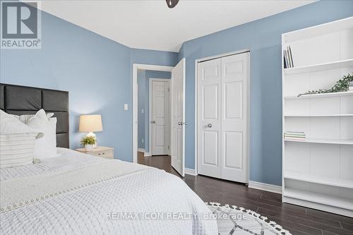 361 Sienna Crescent, Kitchener, ON - Indoor Photo Showing Bedroom