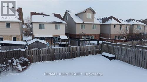 361 Sienna Crescent, Kitchener, ON - Outdoor