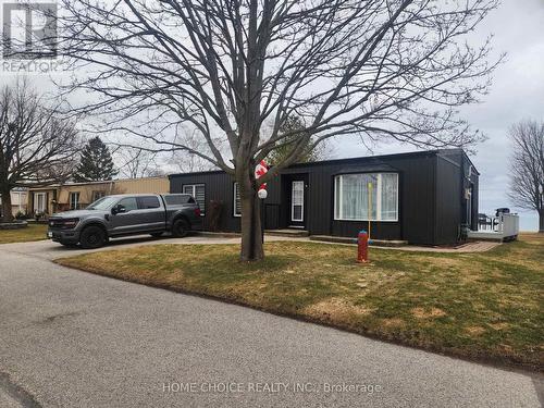 87 BLUFFS ROAD  Clarington, ON L1B 1B9