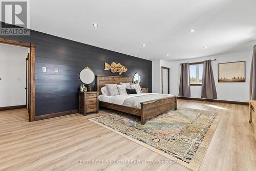 64 Mccords Road, Mckellar, ON - Indoor Photo Showing Bedroom