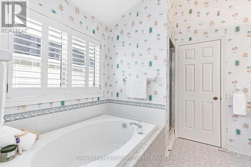57 Barker Boulevard, Collingwood, ON - Indoor Photo Showing Bathroom