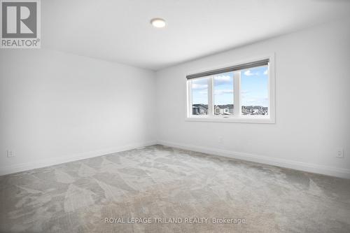 1566 Wright Crescent, London North (North S), ON - Indoor Photo Showing Other Room