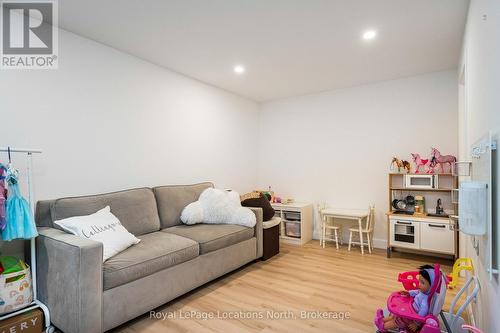 53 Barr Street, Collingwood, ON - Indoor
