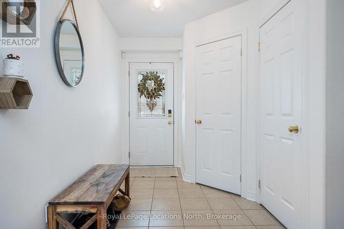 53 Barr Street, Collingwood, ON - Indoor Photo Showing Other Room