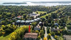 306-125 Rue Jean-De La Londe  Baie-D'Urfé, QC H9X 3T8