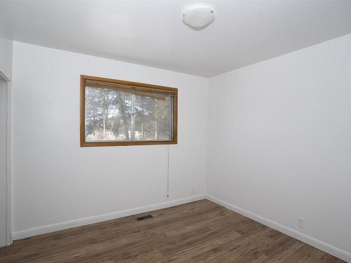 2995 Oliver Road, Thunder Bay, ON - Indoor Photo Showing Other Room