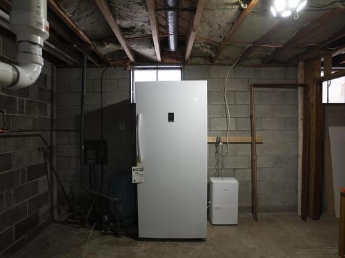 2995 Oliver Road, Thunder Bay, ON - Indoor Photo Showing Basement