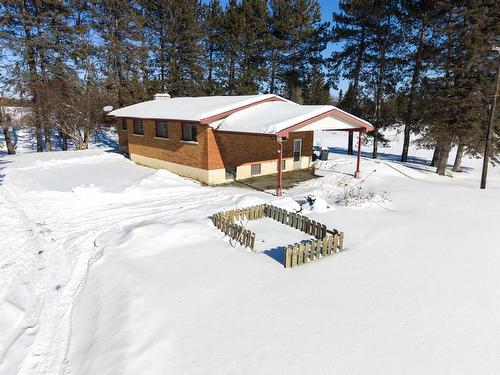 2995 Oliver Road, Thunder Bay, ON - Outdoor