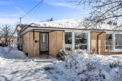 25 Roywood Drive  Toronto, ON M3A 2C7