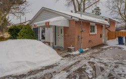 7 Mountland Drive  Toronto, ON M1G 2N5