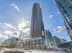 807-208 Queens Quay W Toronto, ON M5J 2Y5