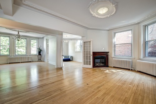 Salle à manger - 4104 Boul. Dorchester O., Westmount, QC - Indoor Photo Showing Living Room With Fireplace