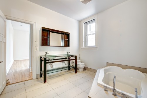 Salle de bains - 4104 Boul. Dorchester O., Westmount, QC - Indoor