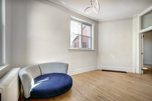 Boudoir - 4104 Boul. Dorchester O., Westmount, QC - Indoor