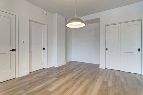 Bureau - 309-2020 Rue Lucien-Thimens, Montréal (Saint-Laurent), QC - Indoor Photo Showing Other Room