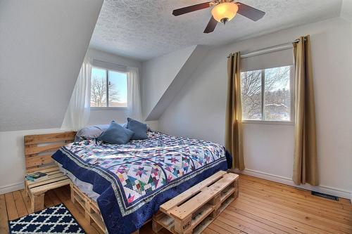 Chambre à coucher - 3 Rue Vertu, Windsor, QC - Indoor Photo Showing Bedroom