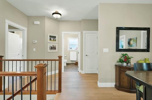 123-2920 Valleyview Drive, Kamloops, BC - Indoor Photo Showing Other Room