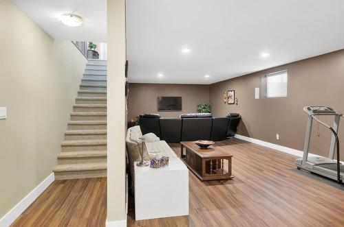 123-2920 Valleyview Drive, Kamloops, BC - Indoor Photo Showing Basement