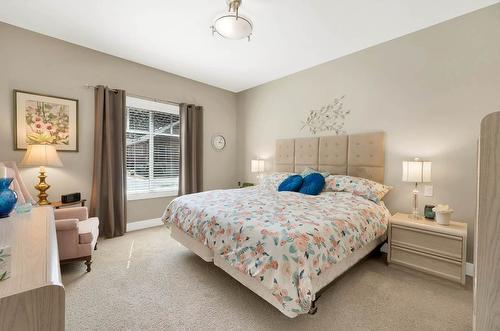 123-2920 Valleyview Drive, Kamloops, BC - Indoor Photo Showing Bedroom