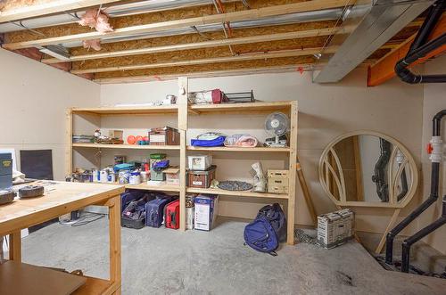 123-2920 Valleyview Drive, Kamloops, BC - Indoor Photo Showing Office