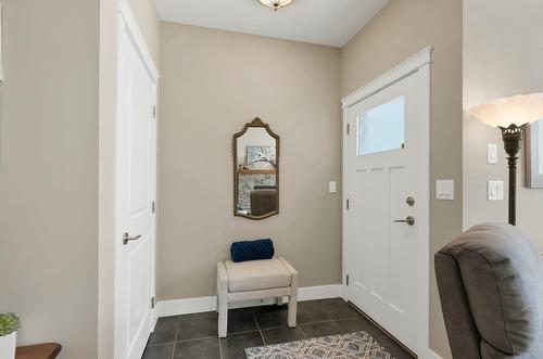 123-2920 Valleyview Drive, Kamloops, BC - Indoor Photo Showing Other Room