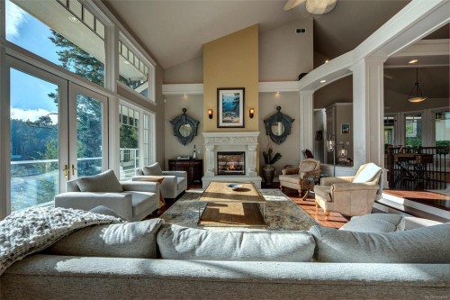 367 Long Harbour Rd, Salt Spring, BC 