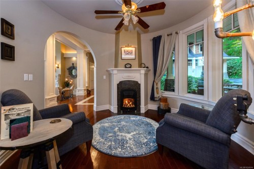 367 Long Harbour Rd, Salt Spring, BC 