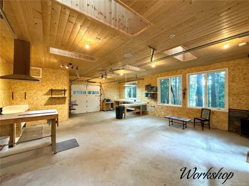 367 Long Harbour Rd, Salt Spring, BC 