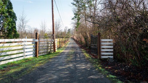 8797 Chemainus Rd, Chemainus, BC 