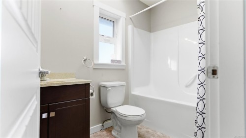 8797 Chemainus Rd, Chemainus, BC 