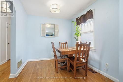 363 East 14Th Street, Hamilton, ON - Indoor Photo Showing Dining Room