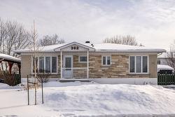 362 Rue St-Laurent  Saint-Eustache, QC J7P 1R5