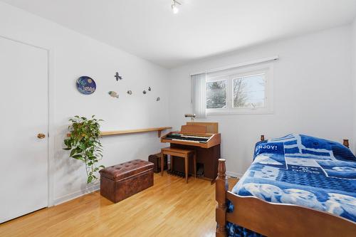 Bedroom - 362 Rue St-Laurent, Saint-Eustache, QC - Indoor Photo Showing Bedroom
