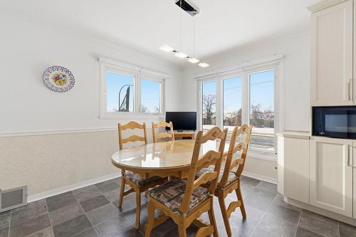 Dining room - 362 Rue St-Laurent, Saint-Eustache, QC - Indoor Photo Showing Dining Room