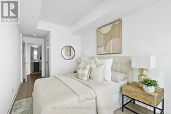 Primary Bedroom with Large Walk-in closet - 