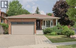 3 POTTERY Crescent  Brampton, ON L6S 3S2