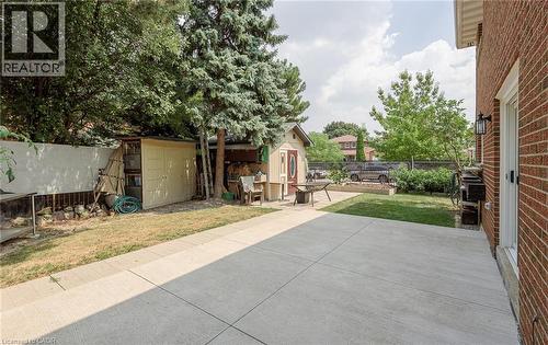 3 Pottery Crescent, Brampton, ON - Outdoor
