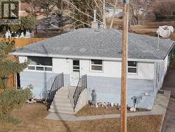 408 49 Avenue W  Claresholm, AB T0L 0T0