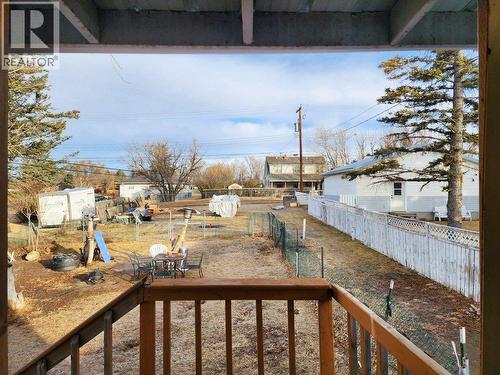 408 49 Avenue E, Claresholm, AB - Outdoor