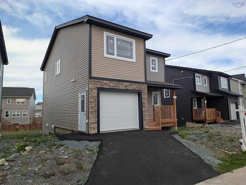 211 Alabaster Way  Halifax, NS B3P 0E9