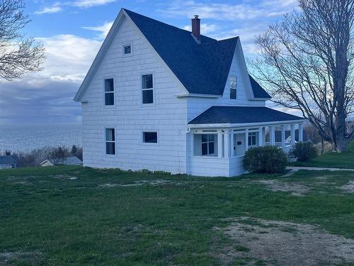 3693 Shore Road, Hillsburn, NS 