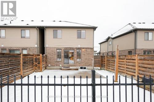 9 - 2040 Shore Road, London South (South A), ON - Outdoor With Exterior