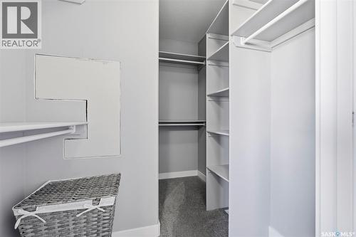 462 Kloppenburg Street, Saskatoon, SK - Indoor With Storage