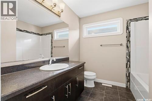 462 Kloppenburg Street, Saskatoon, SK - Indoor Photo Showing Bathroom